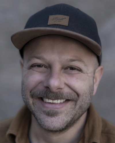 Dominik Mayer Porträt, Foto und Grafikarbeiten mit 3D Elementen